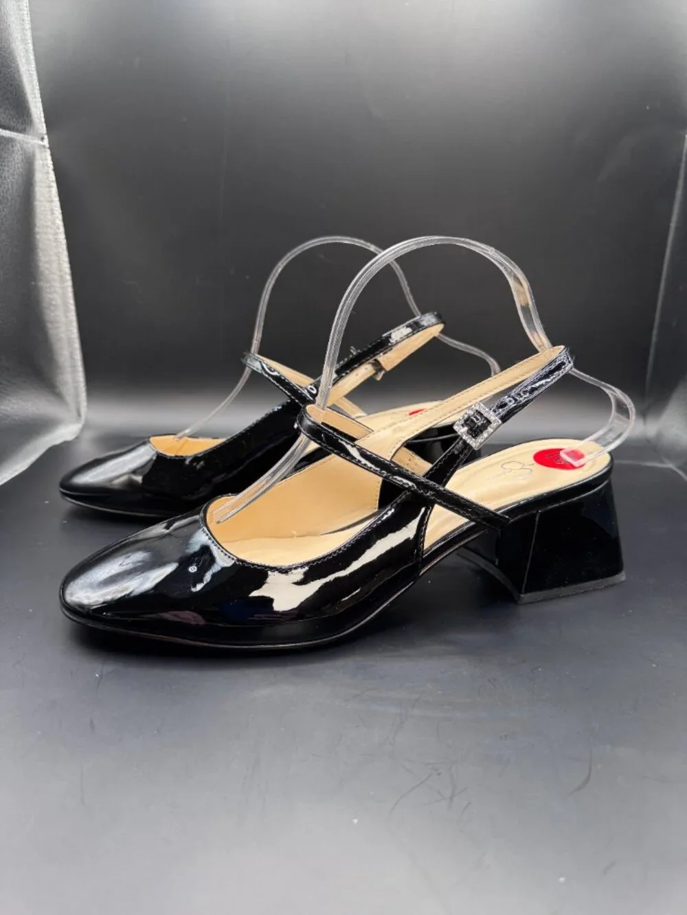 Jessica Simpson brand new